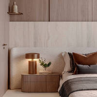 Apartment in United Arab Emirates, Dubai, 710 sq.ft.