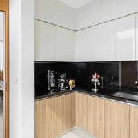 Residential complex in United Arab Emirates, Dubai, 2990 sq.ft.