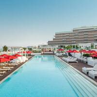 Residential complex in United Arab Emirates, Dubai, 844 sq.ft.