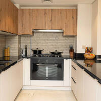 Apartment in United Arab Emirates, Dubai, 1258 sq.ft.