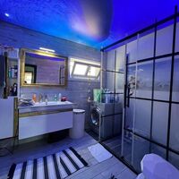 Villa in Turkey, Istanbul, 410 sq.m.