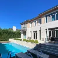 Villa in Turkey, Istanbul, 370 sq.ft.