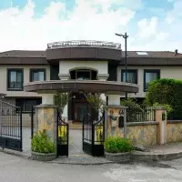 Вилла в Турции, Стамбул, 1000 кв.фт.