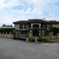 Вилла в Турции, Стамбул, 1000 кв.фт.