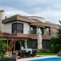 Вилла в Турции, Стамбул, 1000 кв.фт.