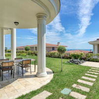 Villa in Turkey, Istanbul, 715 sq.m.