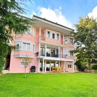 Вилла в Турции, Стамбул, 520 кв.фт.