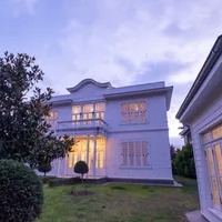 Вилла в Турции, Стамбул, 4500 кв.фт.