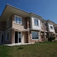Вилла в Турции, Стамбул, 300 кв.фт.