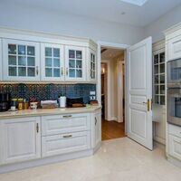 Villa in Turkey, Istanbul, 500 sq.m.