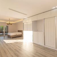 Villa in Turkey, Istanbul, 950 sq.m.