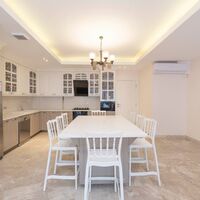 Villa in Turkey, Istanbul, 950 sq.m.