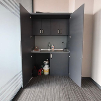 Office rooms in Turkey, Istanbul, 98 sq.m.