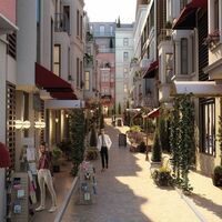 Apartment in Turkey, Istanbul, 262 sq.m.