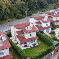 Villa in Turkey, Istanbul, 360 sq.m.