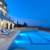 Villa in Greece, Crete, 380 sq.m.