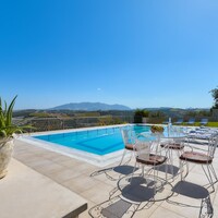 Villa in Greece, Crete, 380 sq.m.