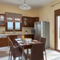 Villa in Greece, Crete, 380 sq.m.