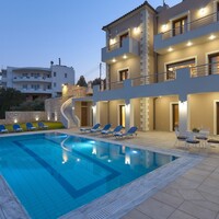 Villa in Greece, Crete, 380 sq.m.