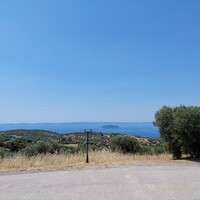 Island in Greece, 302 sq.m.