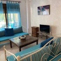 Residential complex in Greece, Nikiti, 360 sq.m.