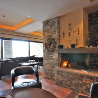 Aparthotel in Greece, Seta, 900 sq.m.