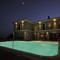 Aparthotel in Greece, Seta, 900 sq.m.