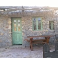 Бизнес-центр в Греции, 388 кв.м.