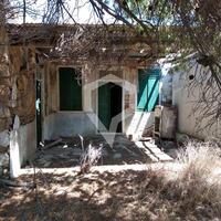 Island in Greece, 6799 sq.m.