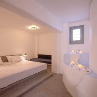 Business center in Greece, Naxos, 1046 sq.m.