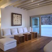 Island in Greece, 22000 sq.m.