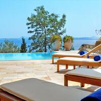 Villa in Greece, Ionian Islands, Corfu, 280 sq.m.