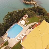 Villa in Greece, Ionian Islands, Corfu, 390 sq.m.