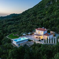 Вилла в Греции, Ионические острова, Корфу, 220 кв.м.