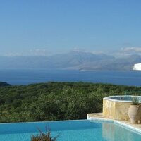 Villa in Greece, Ionian Islands, Corfu, 303 sq.m.
