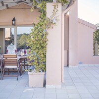 Villa in Greece, Ionian Islands, Corfu, 379 sq.m.