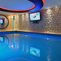 Villa in Greece, Ionian Islands, Corfu, 1055 sq.m.