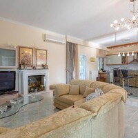 Villa in Greece, Ionian Islands, Corfu, 110 sq.m.