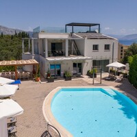 Villa in Greece, Ionian Islands, Corfu, 436 sq.m.