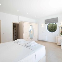 Villa in Greece, Ionian Islands, Corfu, 436 sq.m.