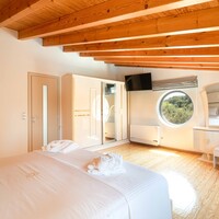 Villa in Greece, Ionian Islands, Corfu, 436 sq.m.