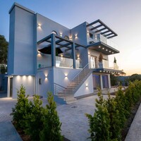 Villa in Greece, Ionian Islands, Corfu, 436 sq.m.