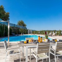 Villa in Greece, Ionian Islands, Corfu, 436 sq.m.