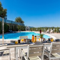 Villa in Greece, Ionian Islands, Corfu, 436 sq.m.