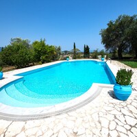 Villa in Greece, Ionian Islands, Corfu, 305 sq.m.