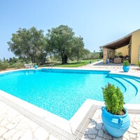 Villa in Greece, Ionian Islands, Corfu, 305 sq.m.