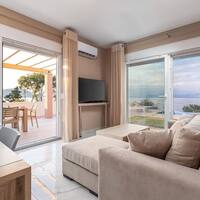 Villa in Greece, Ionian Islands, Corfu, 152 sq.m.