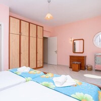 Villa in Greece, Ionian Islands, Corfu, 150 sq.m.