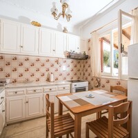 Villa in Greece, Ionian Islands, Corfu, 265 sq.m.