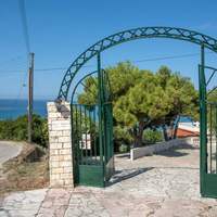 Villa in Greece, Ionian Islands, Corfu, 265 sq.m.